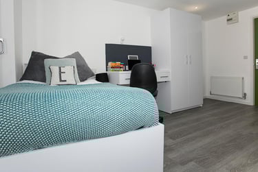 1 bed studio, Popes Lane, West Ealing, London, W54NG - Image 2